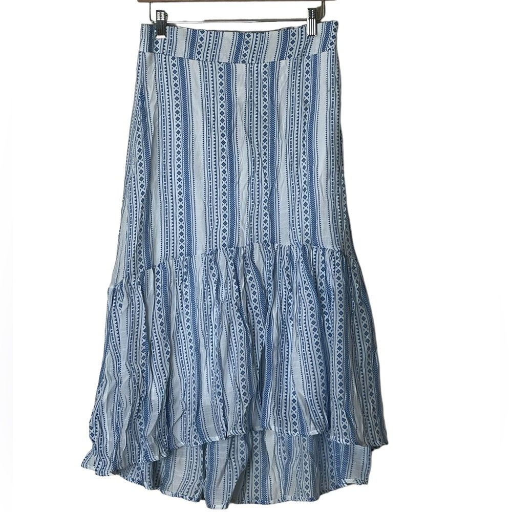 Mlle Gabrielle | NWT Blue/white patterned flutter midi skirt size small